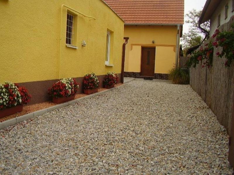 Apartmany Judita Kissová Velky Meder Exterior foto